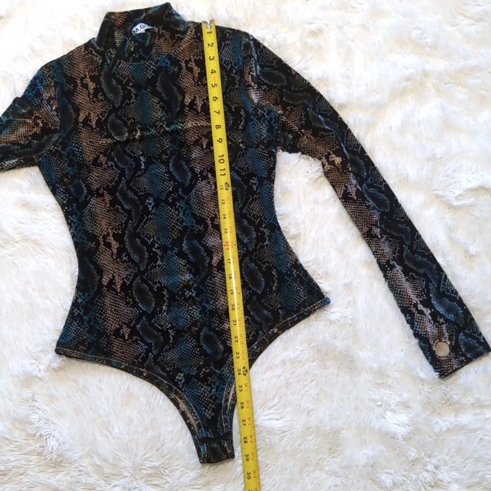 🔴LOWEST! I.AM.GIA Teal Velvet Snakeskin Bodysuit with Thumbholes - Picture 17 of 17